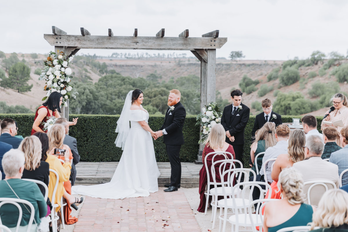 Rich in rustic charm: A Warrawong Estate wedding for Georgia and Reece