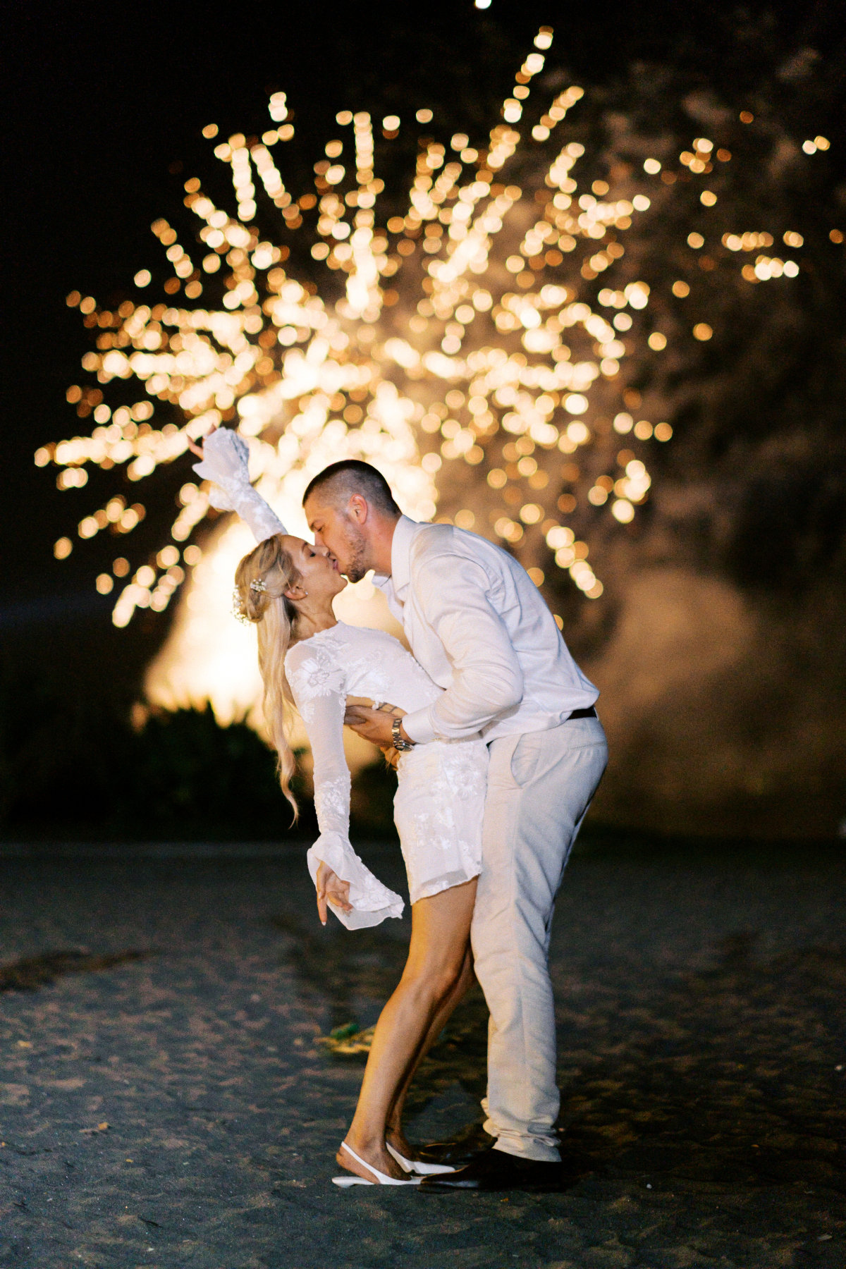 Villa Vedas wedding for Laetitia and Nathan. Photographed by Gusmank.