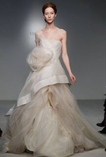 vera wang wedding dress