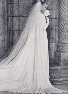 vintage wedding photo with a stunning elegant dress