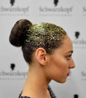 gold glitter brides hair