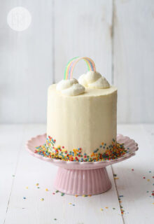 cloud-cake-with-rainbow-on-top