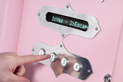 wedding vending machine. Click 1 for 'I Do'