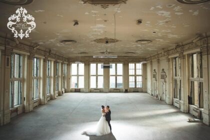 ballroom wedding dance