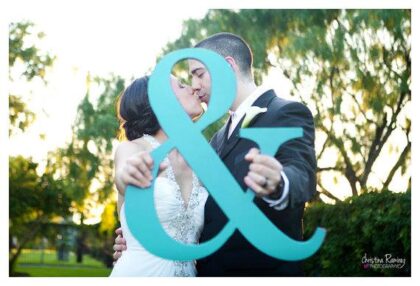 wedding decor - ampersand sign