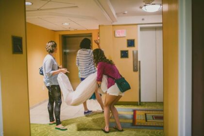 fun wedding photography