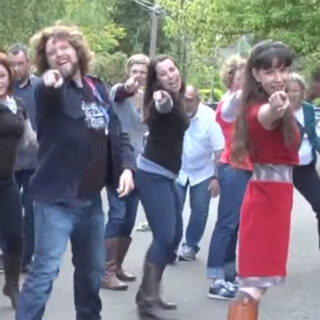 11 epic marriage proposals on video