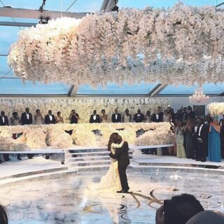 one million roses at insane million dollar wedding