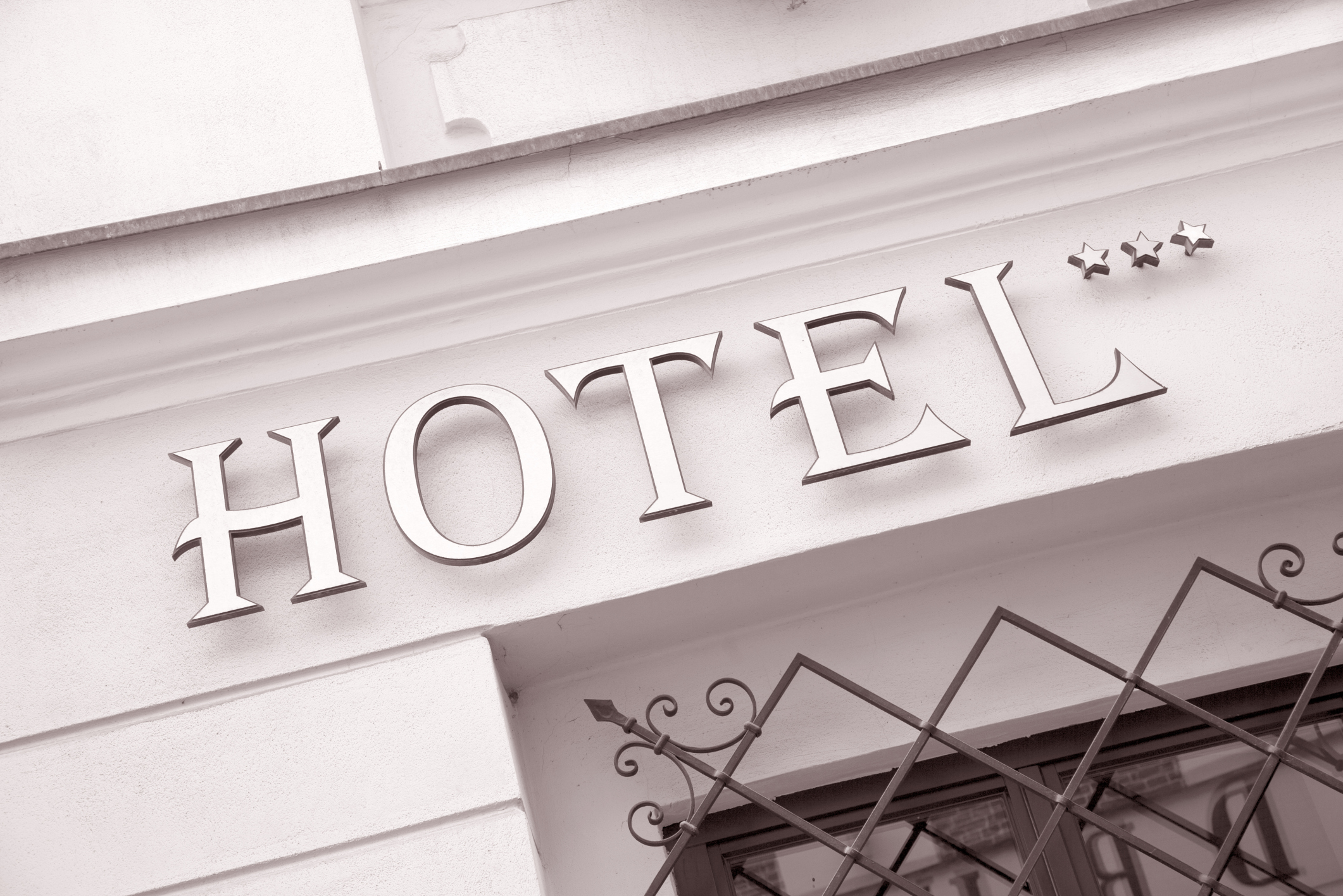 The pros and cons of hotel wedding venues