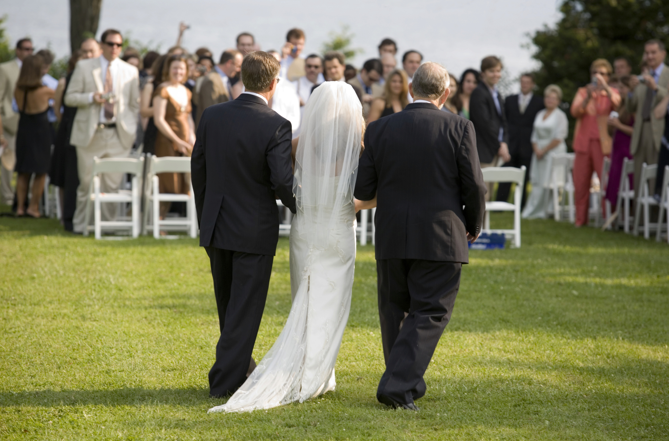 Entrance music to walk down the aisle to