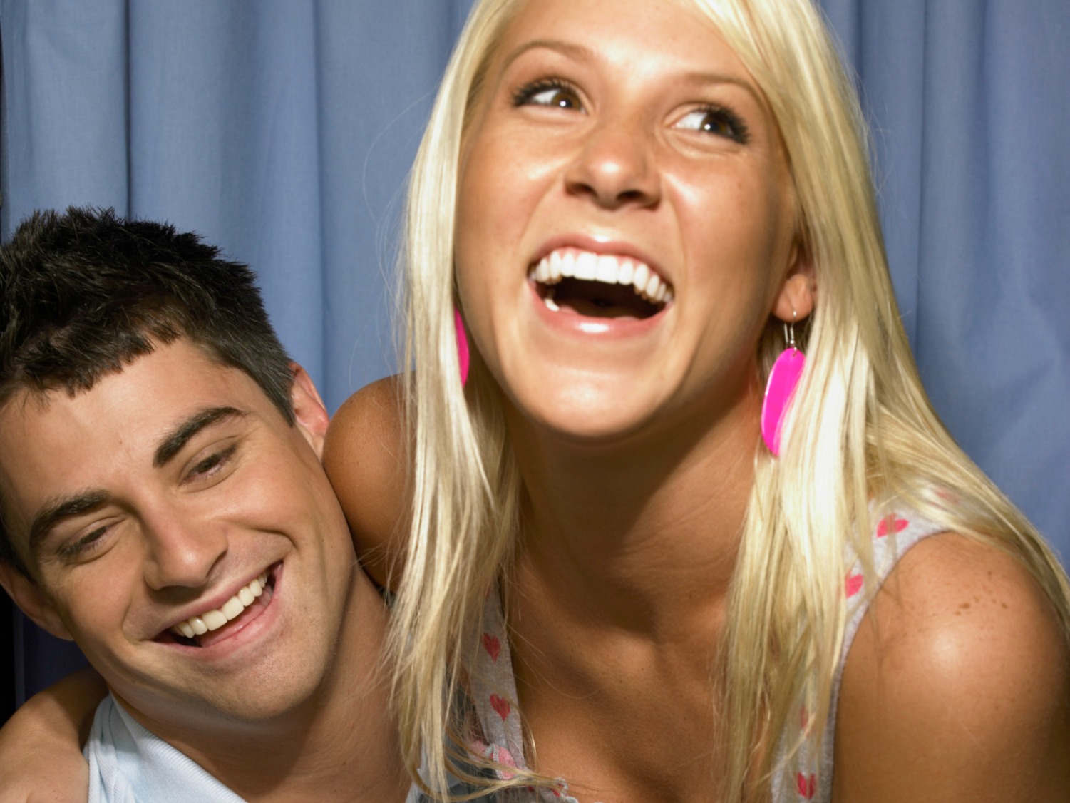How to get the most out of your wedding photo booth
