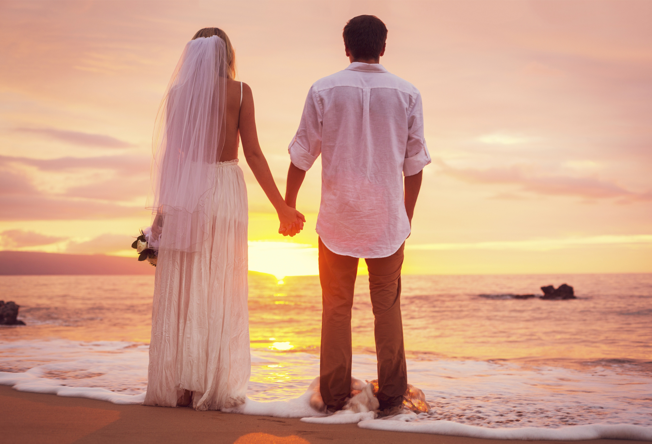 The art of beach wedding photography
