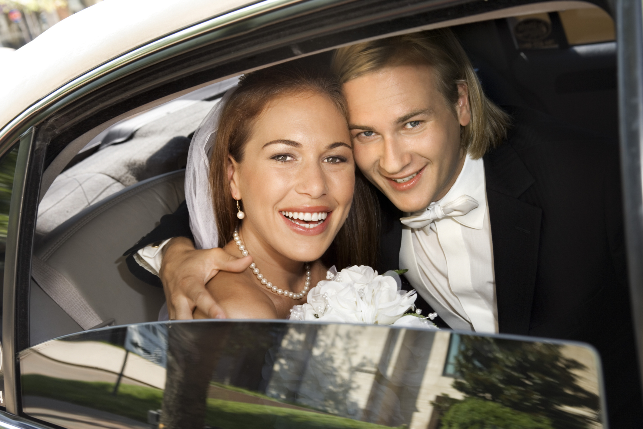 Popular wedding car styles for your special day