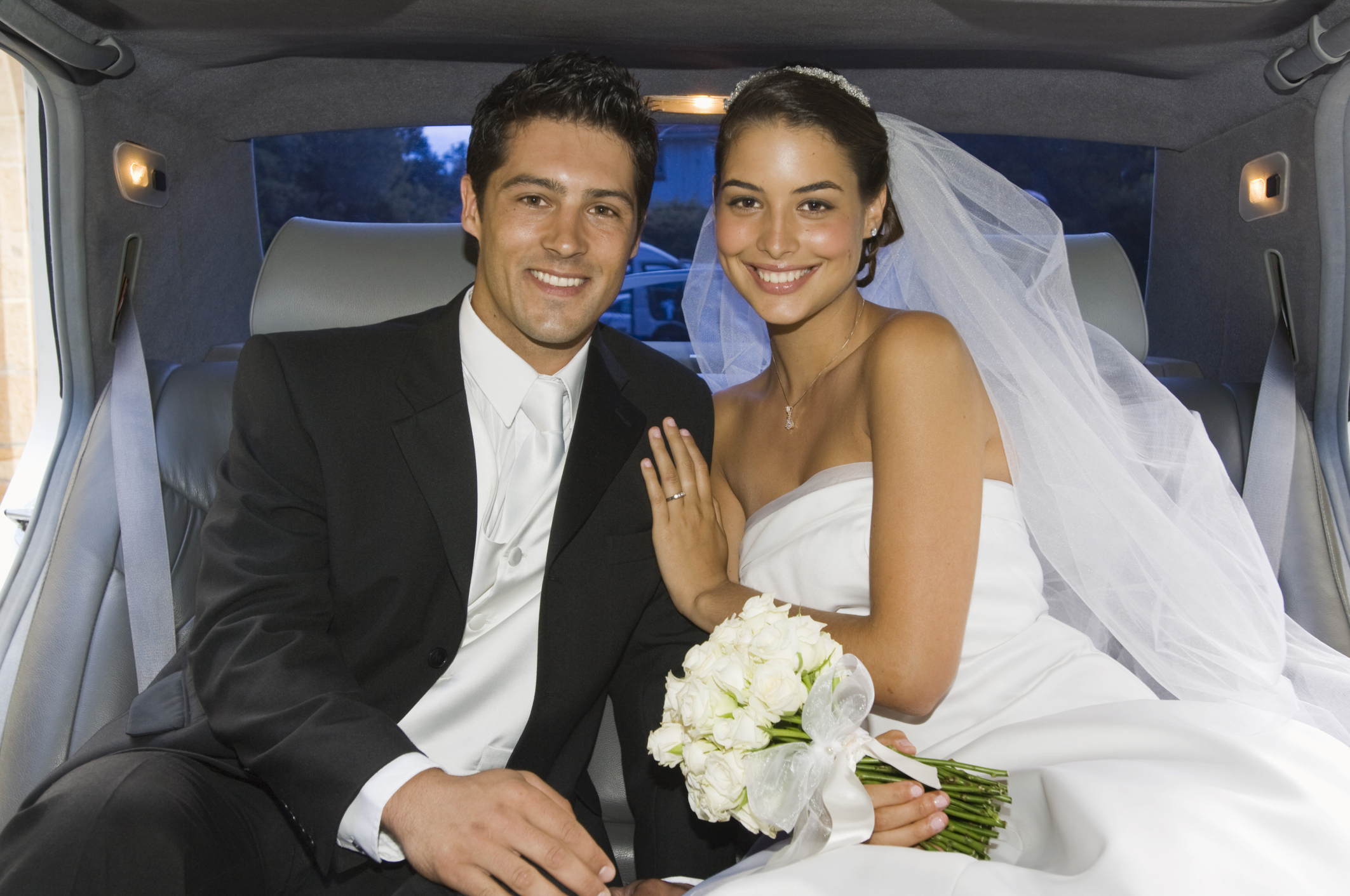 What are the grooms wedding duties?