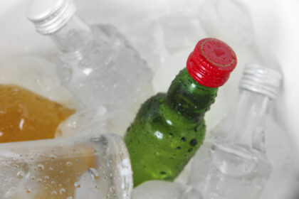 Alcohol miniature bomboniere|