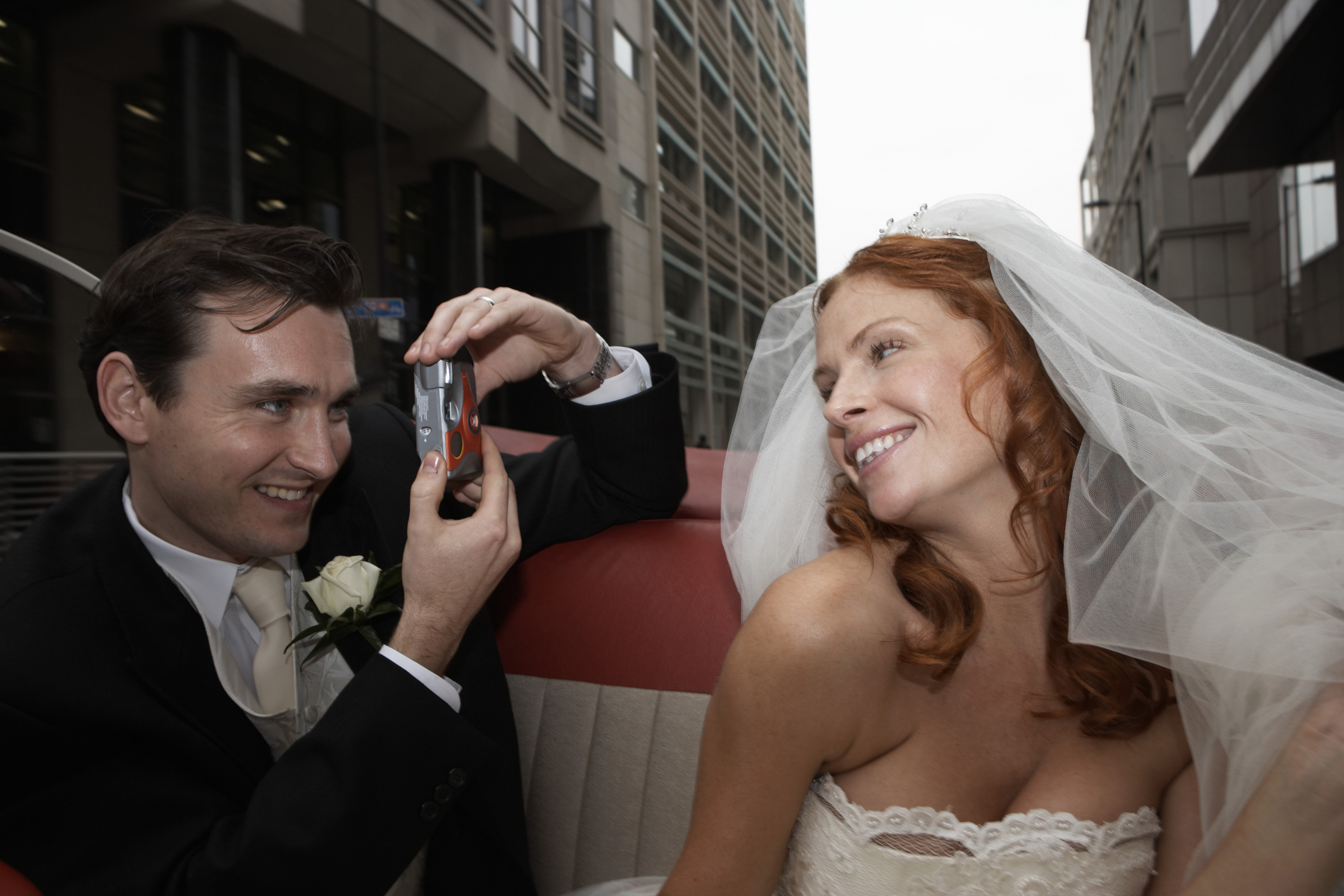 Tips on using disposable wedding cameras