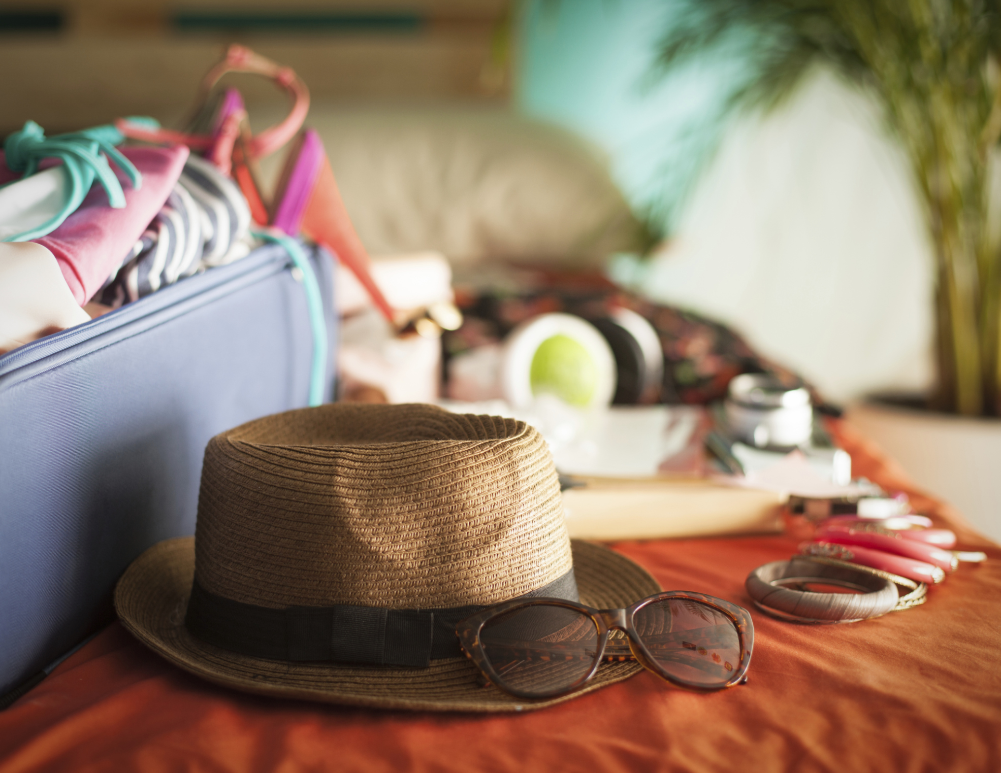 Honeymoon packing – a list of essentials