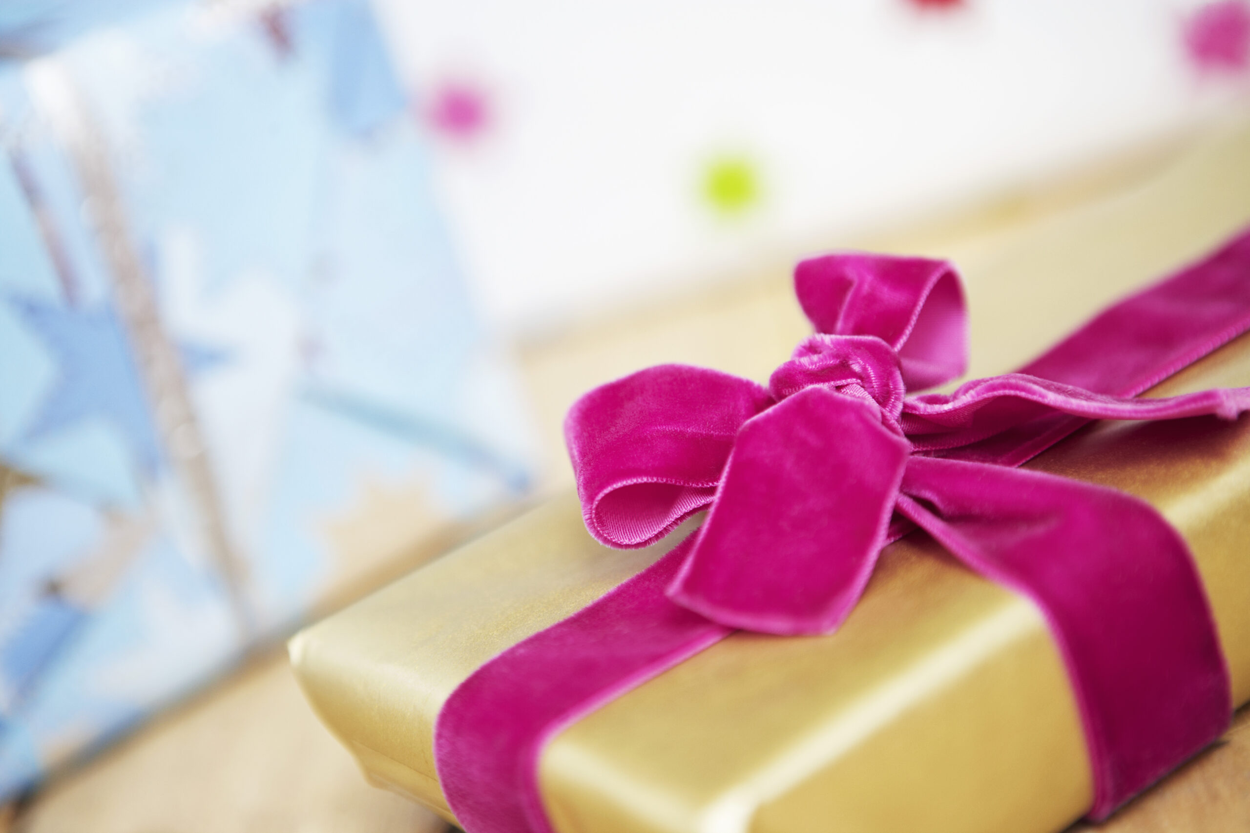 Ten things to look for in wedding gift list providers