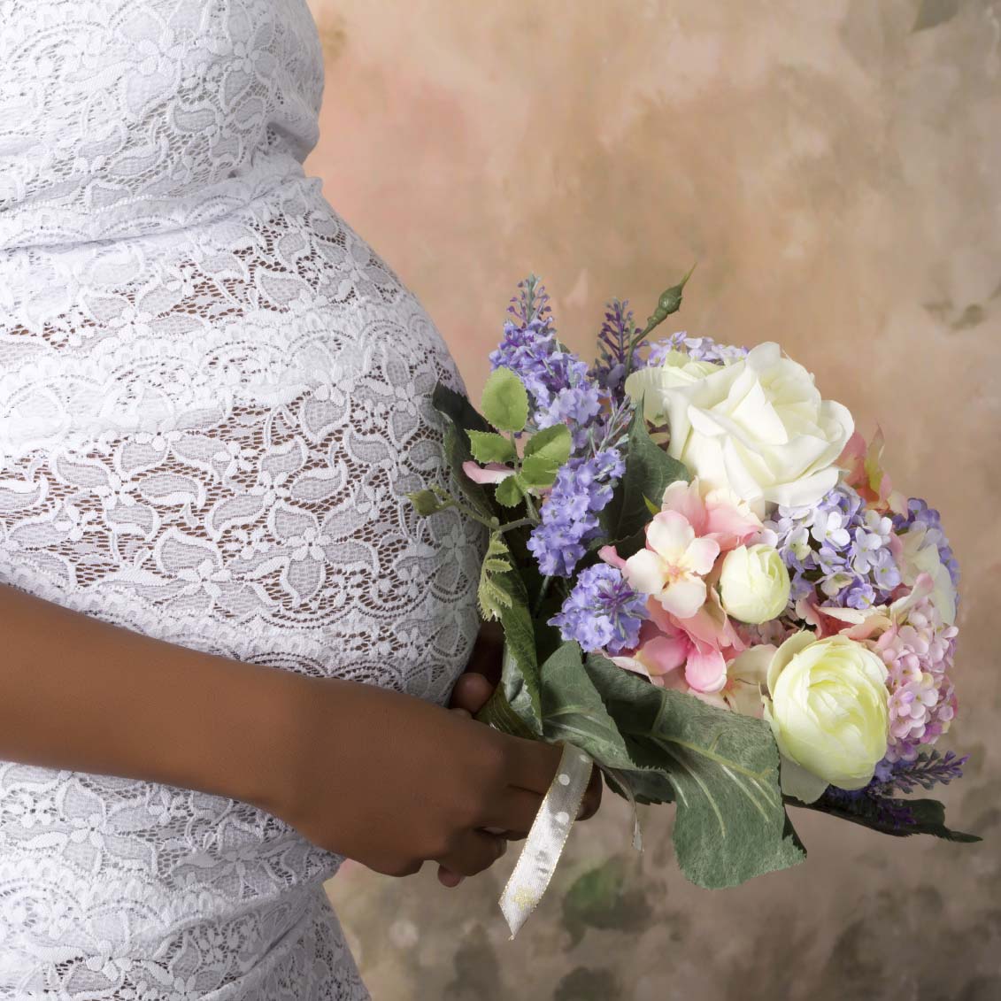 Maternal matrimony: tips for pregnant brides