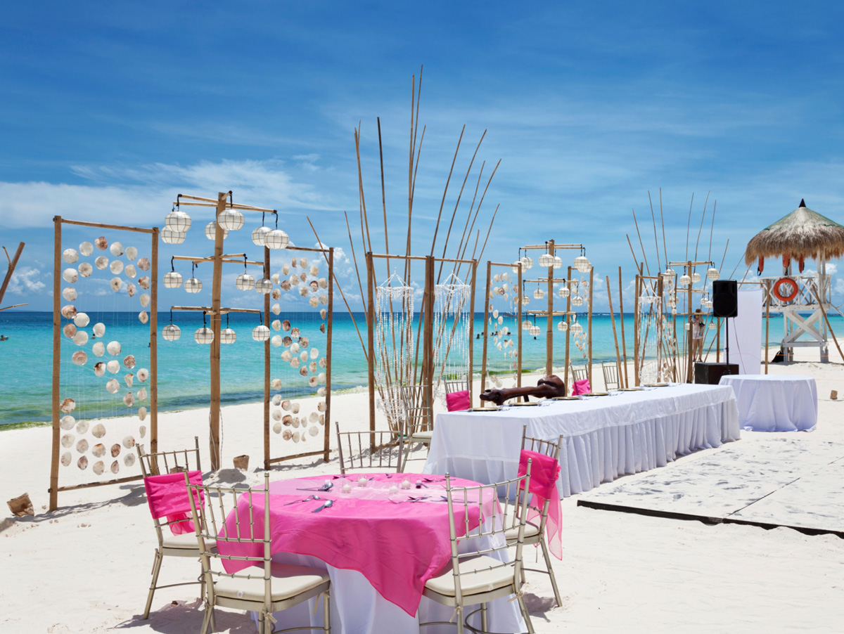 10 out-of-the-box wedding themes in 2013