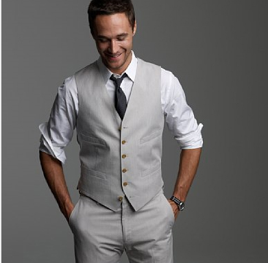 Matt doesnt want to wear a tie for the wedding…