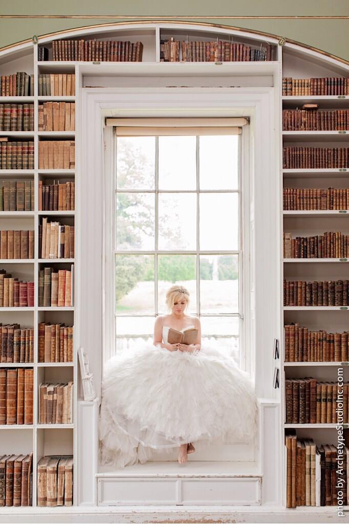 Kelly Clarkson's gorgeous engagement shoot