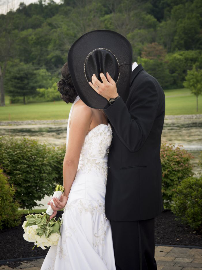 Wedding hats: your definitive guide