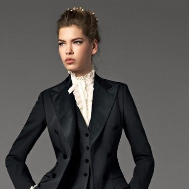 Groomsmaid suit