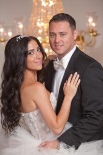 000|Bride sues wedding videographer for 122000k|