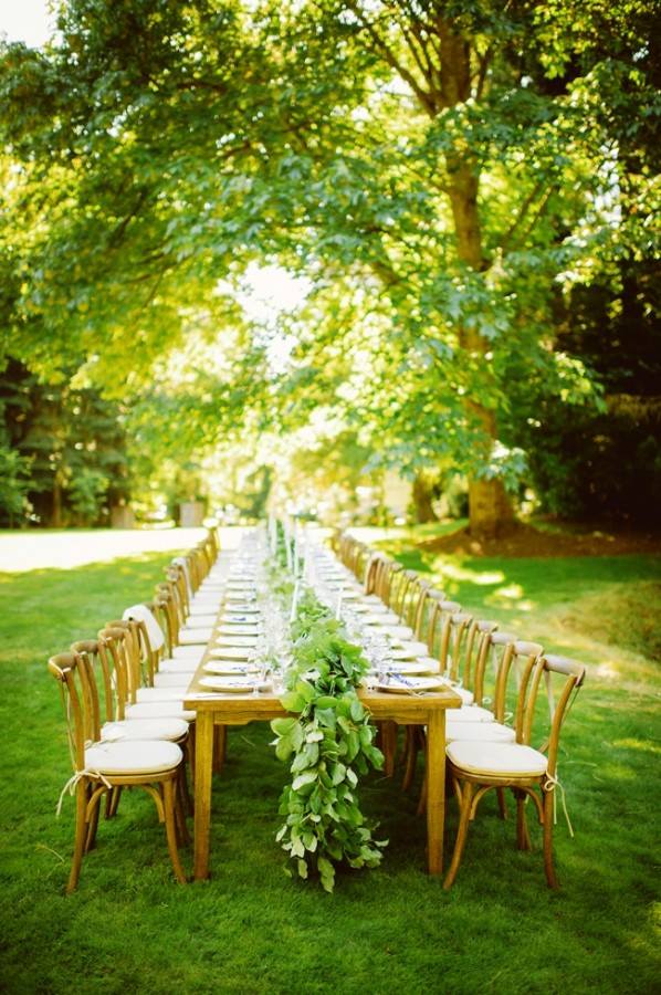 Wedding themes: magical outdoor wedding!