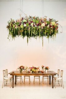 floral wedding decoration||floral instalation for weddings