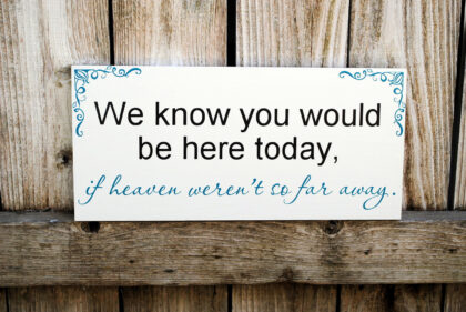 Honouring deceased loved ones at your wedding|Image: Shea Christine Photography|Paying homange at your wedding to loved ones who have died|Honouring deceased loved ones at your wedding|