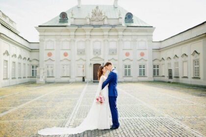 Gorgeous wedding dress with cape|Gorgeous wedding dress with cape|Gorgeous wedding dress with cape|