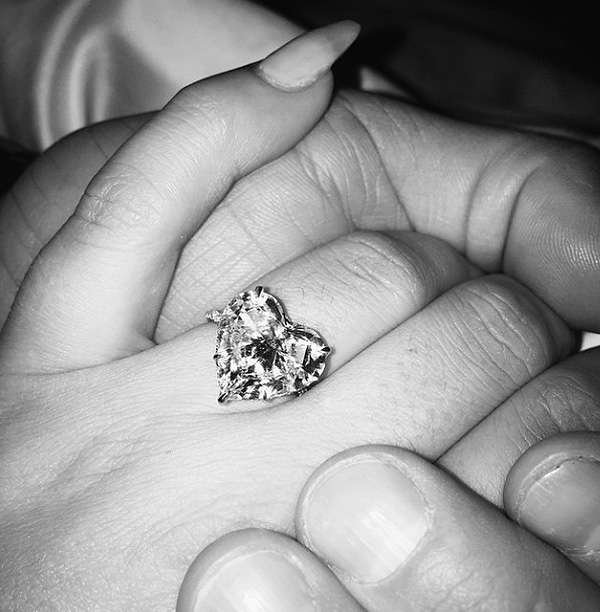 Lady Gaga engaged to Taylor Kinney