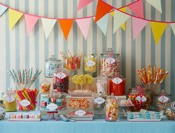 Sweet love: return of the candy buffet