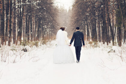 Easy Weddings a winter wedding|