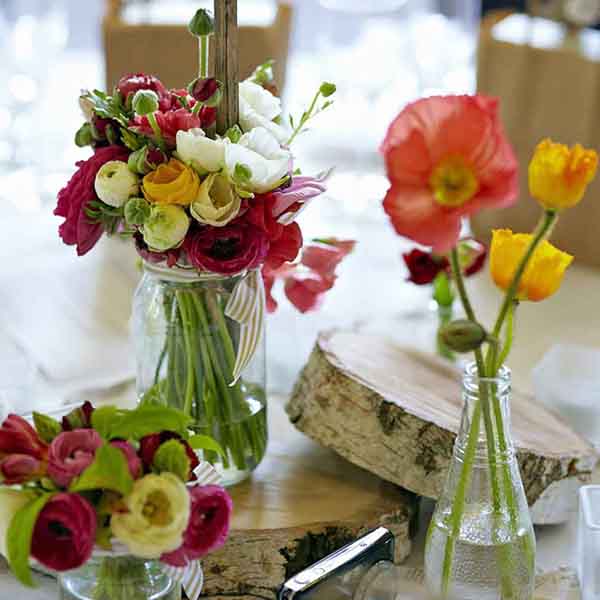 Dos and don’ts for wedding flowers