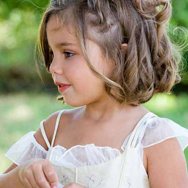 Little ladies: choosing the perfect flower girl