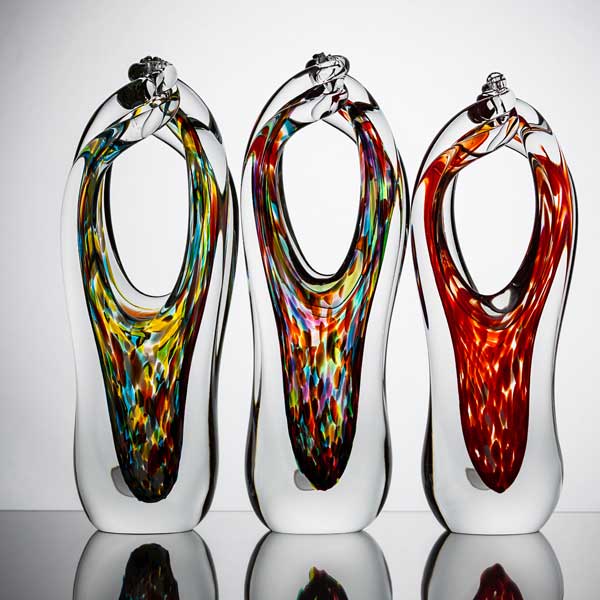 Unity in Glass: a lifetime’s reminder of your wedding – in art