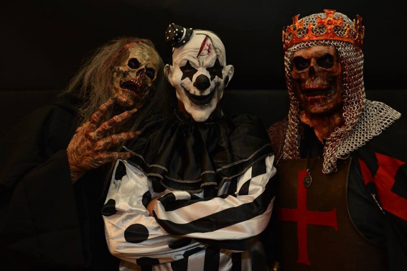 Why you need to have a Halloween wedding