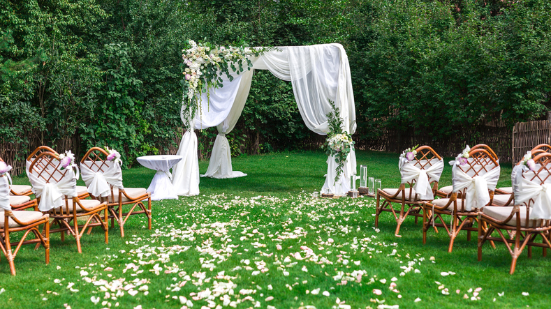 8 essentials that every wedding should have
