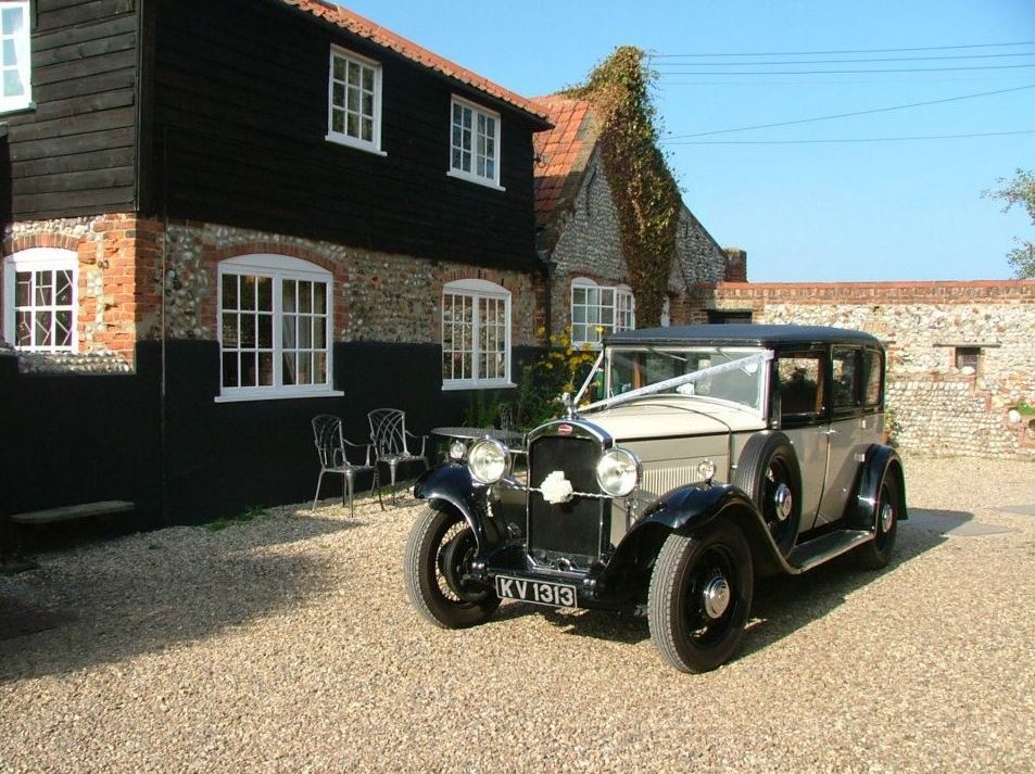 Top 10 wedding car providers in Norwich