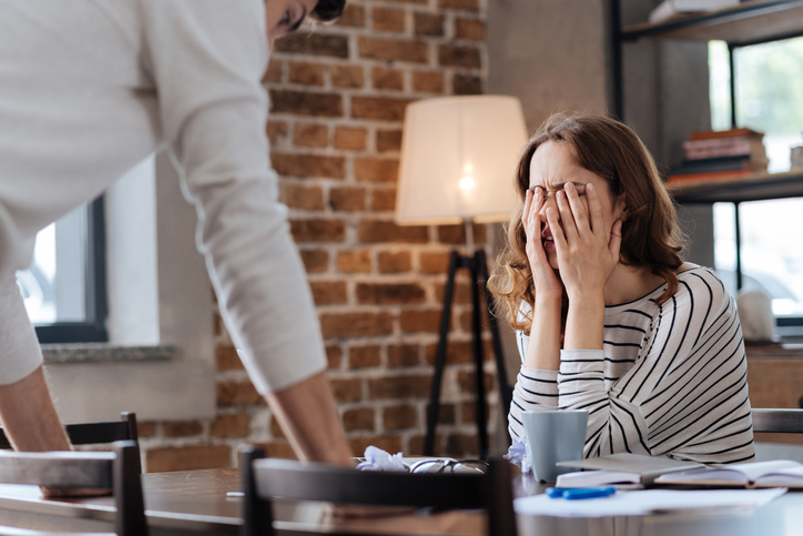 11 relationship deal breakers that every couple needs to hear