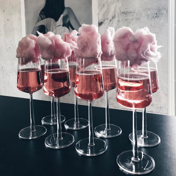 What belongs on a “pimp my prosecco” station?