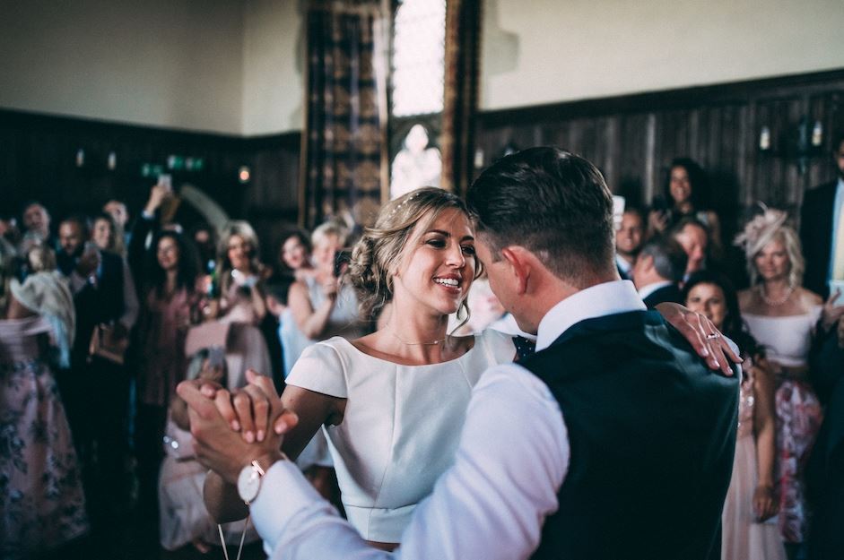 25 amazing wedding photographers London has to offer