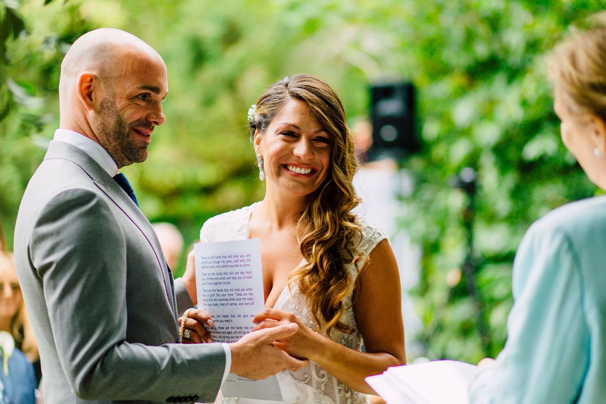 10 amazing marriage celebrants in Somerset