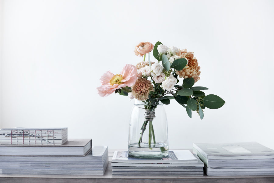 How to keep your wedding bouquet fresh during summer