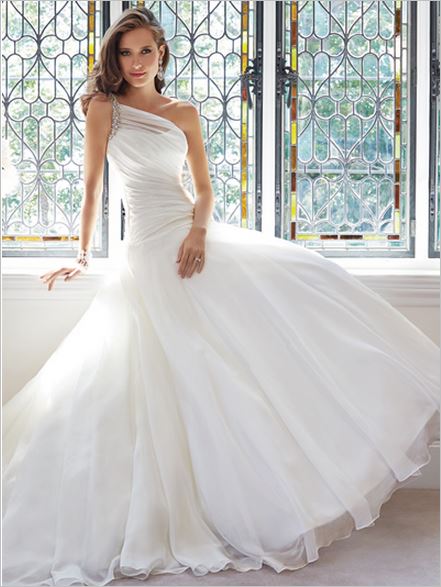 10 Amazing Wedding Dress Shops In The South West