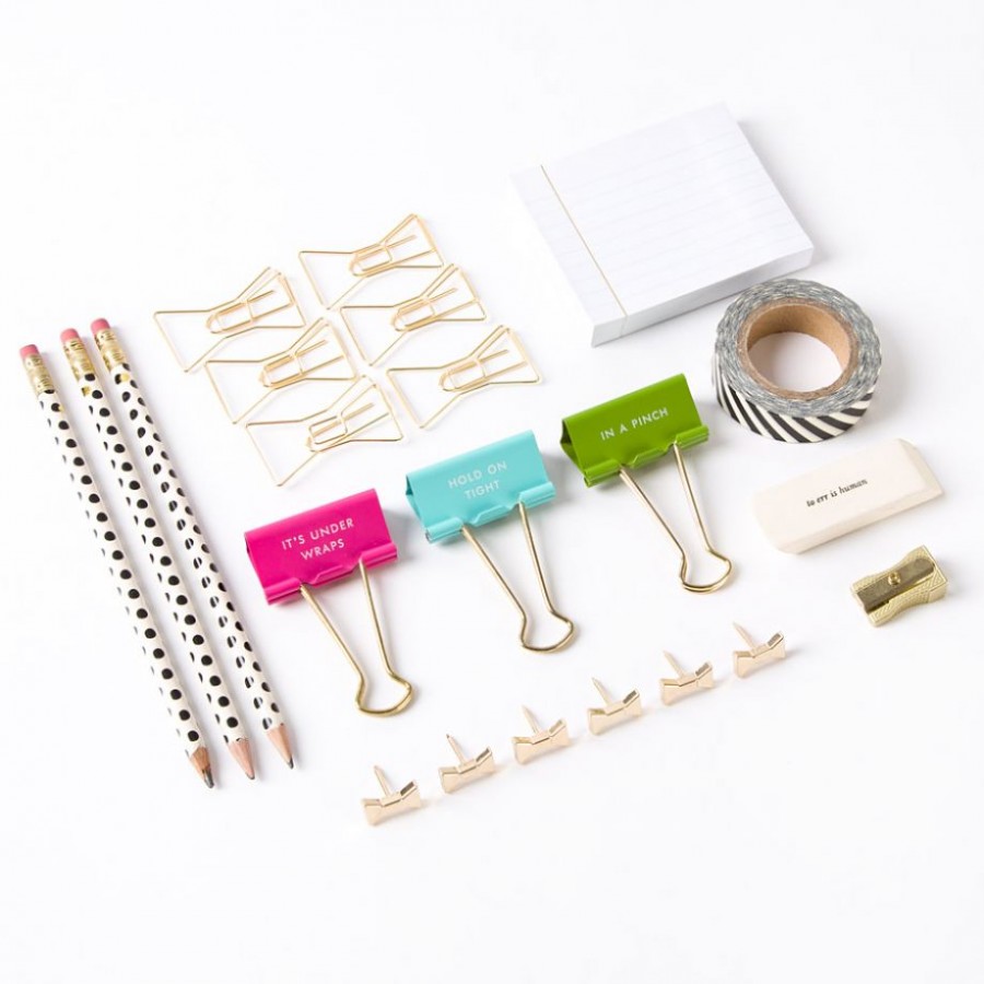 8 stationery items you need for your wedding